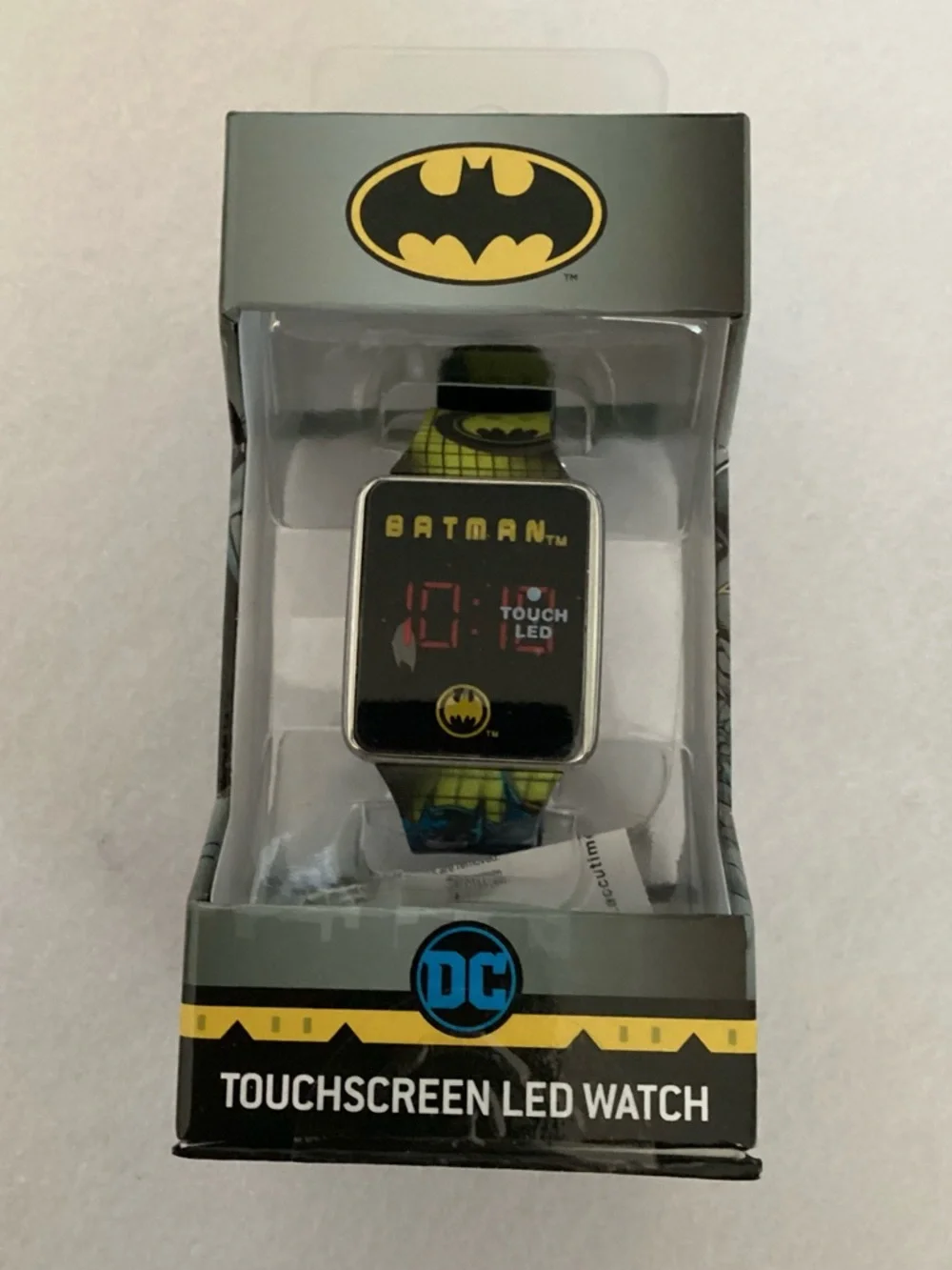 Accutime Batman Kids Silicone Strap Touchscreen Led Watch